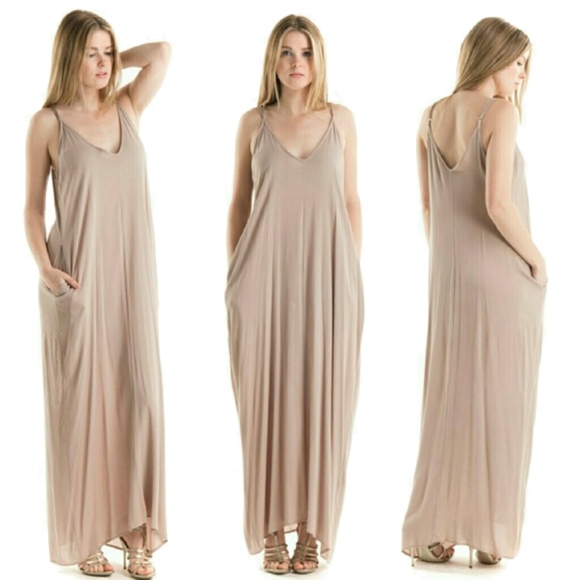 Dresses & Skirts - MAXI DRESS - Boho Chic Maxi Dress